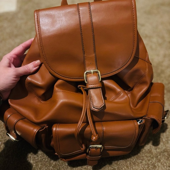 Just Fab Brown Faux Leather Backpack Adjustable Straps Fold Over Flap - Picture 2 of 7